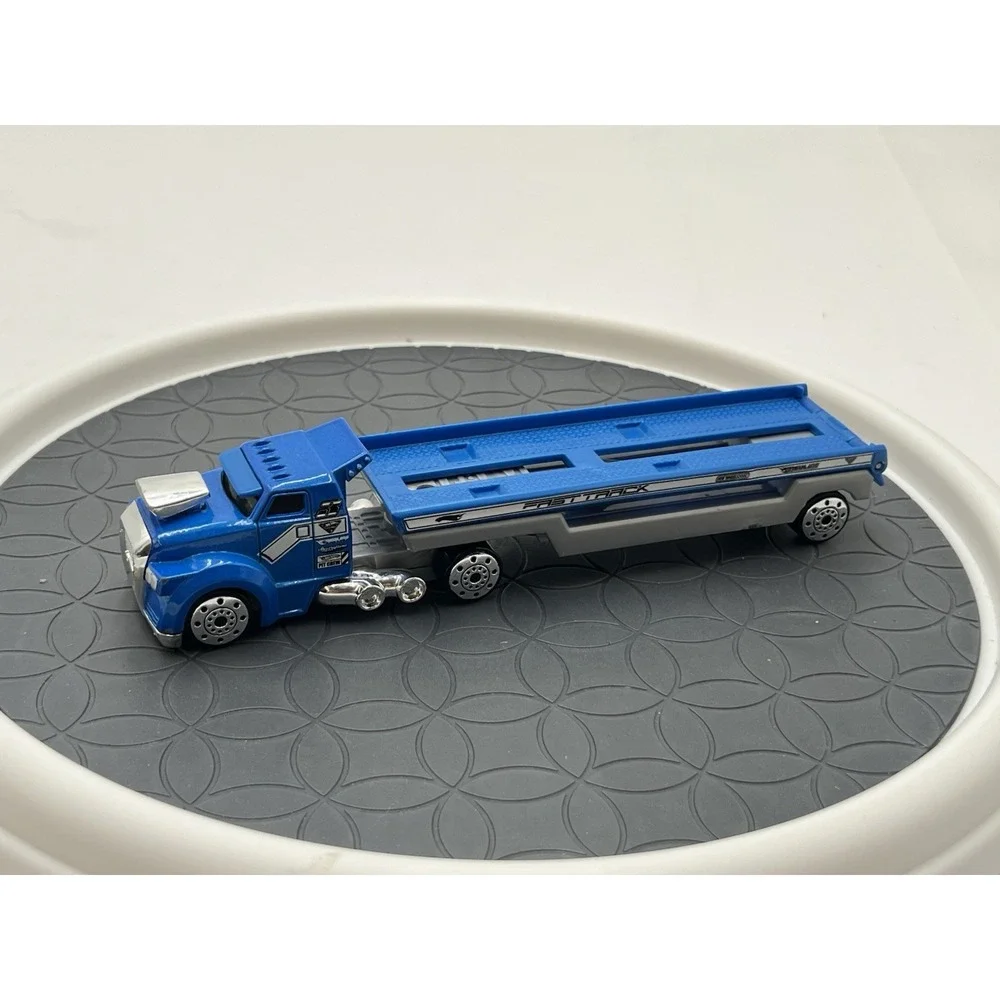 2008 Hot Wheels Fast Track Car Hauler N3975 Blue Semi Truck Mattel